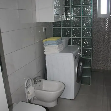 Apartmani Derdic Apartment *