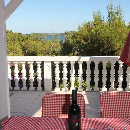 Apartmani Derdic *